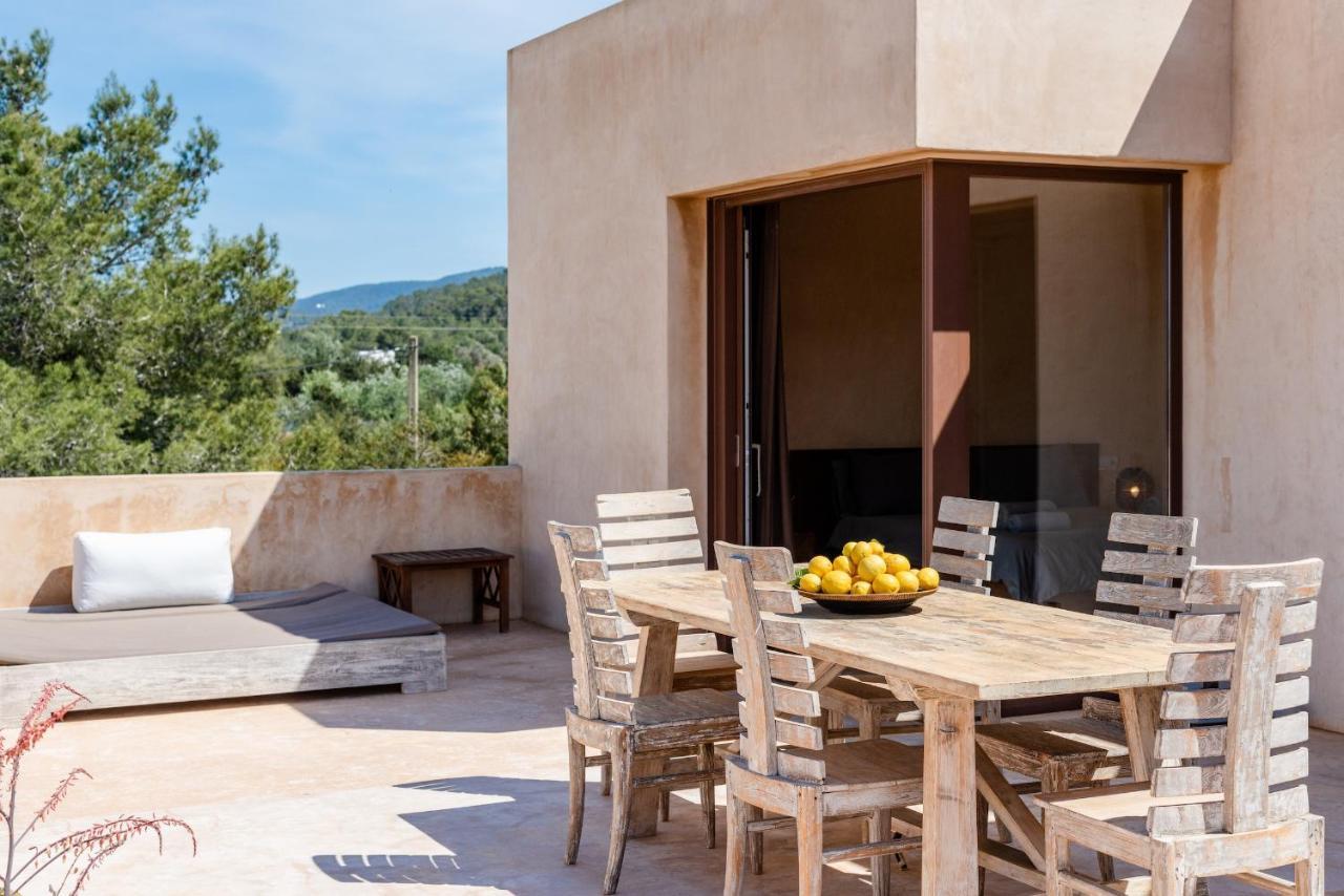 Lavish Ibizan Beautiful Gardens Izarra Located Between San Antonio And San Jose Villa
